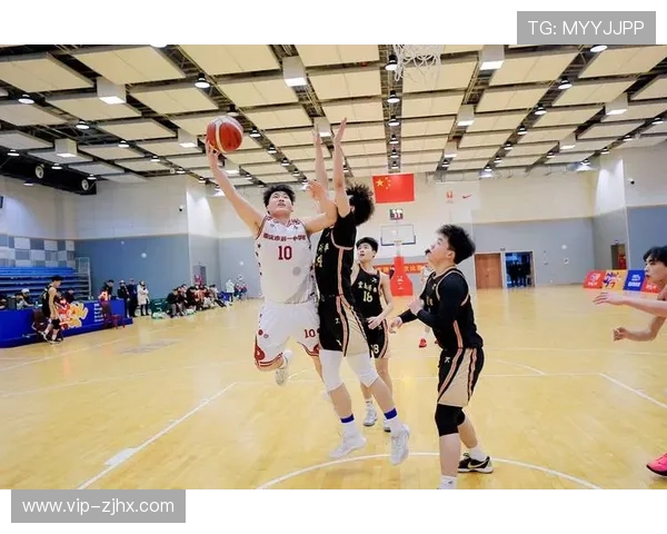 重庆篮球队实力强劲荣登篮球战术排行榜第四名引发关注